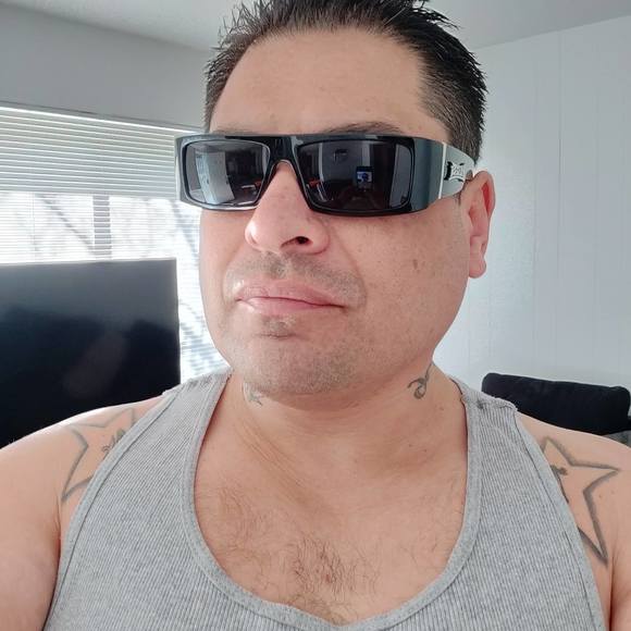 Meet your Posher, Nick - Picture 1 of 1